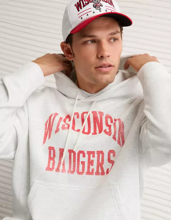 AE 24/7 Wisconsin Badgers Graphic Hoodie - Image 7
