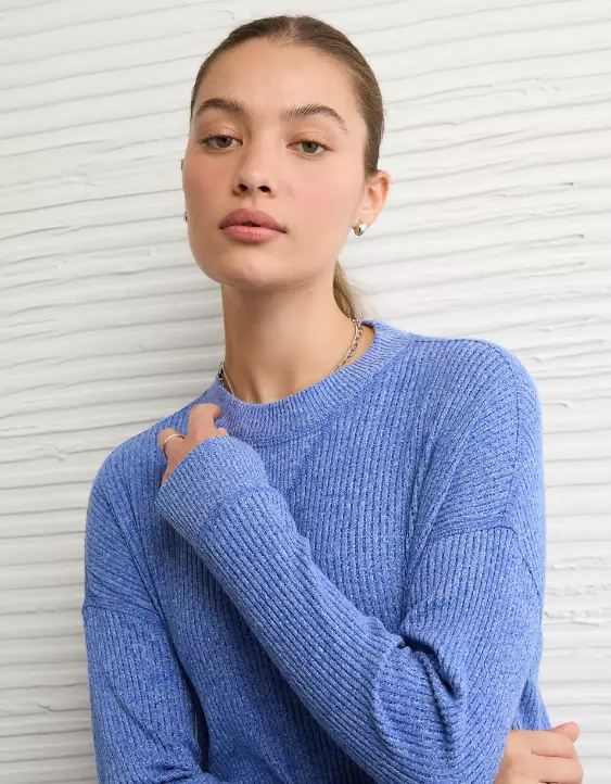 AE Long-Sleeve Waffle Plush Crew Neck Tee - Image 6