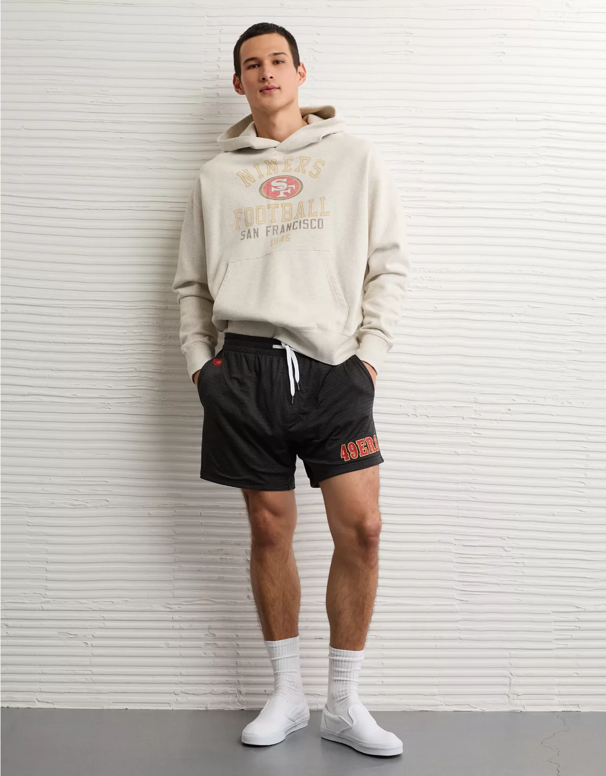 NFL San Francisco 49ers 6" Mesh Lounge Short