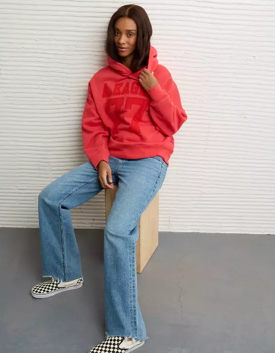 AE Everyday Luxe Graphic Hoodie - Image 5