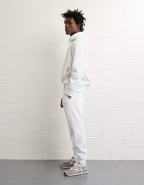 AE 24/7 Jogger - Image 5