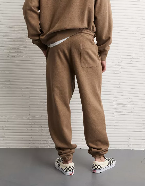 AE Laidback Luxe Heavyweight Sweatpant - Image 2