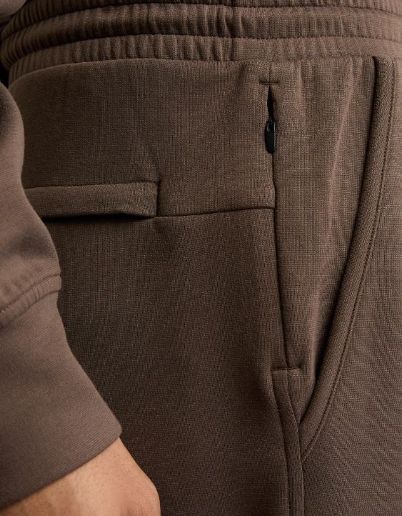 AE 24/7 Jogger - Image 6