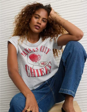 NFL Ex-Boyfriend Kansas City Chiefs Graphic T-Shirt
