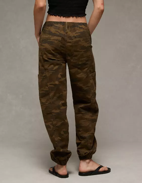 AE Stretch High-Waisted Baggy Cargo Jogger - Image 2