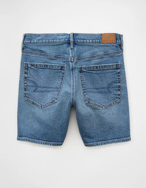 AE Strigid Super High-Waisted Relaxed Denim Short - Image 4