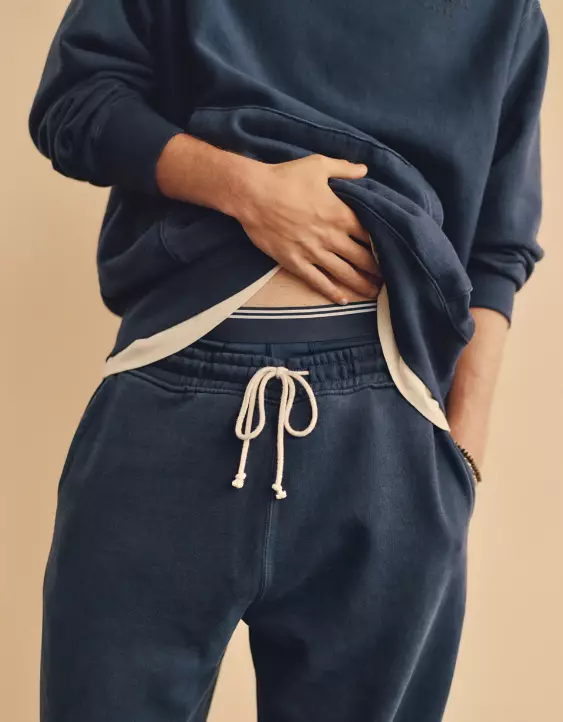 AE Laidback Luxe Heavyweight Sweatpant - Image 7