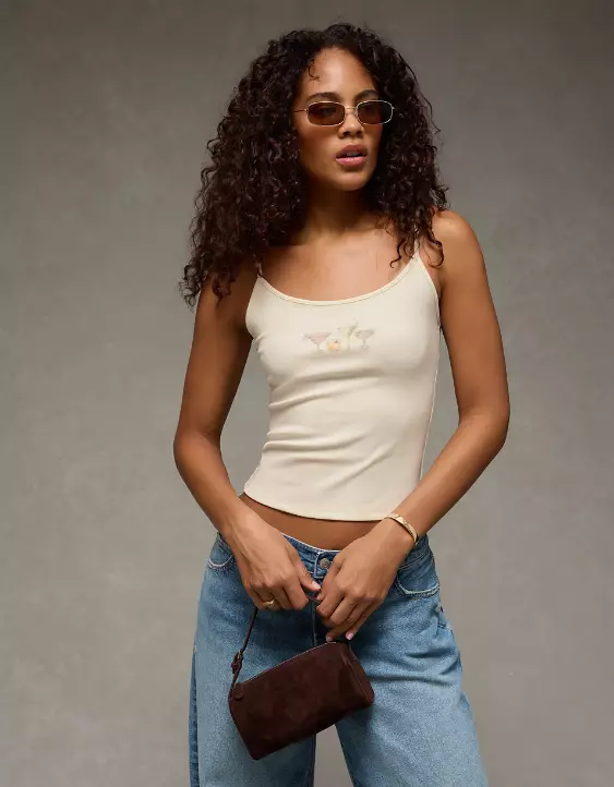 AE Valentine's Day Graphic Cami - Image 7