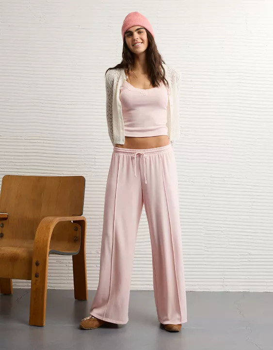 AE Lace Trim Lounge Set - Image 4