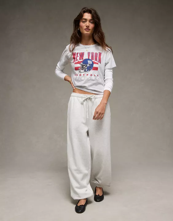 NFL Ex-Boyfriend New York Giants Graphic T-Shirt - Image 5