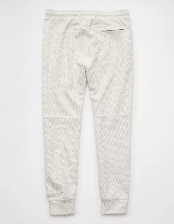 AE 24/7 Textured Fleece Jogger - Image 4